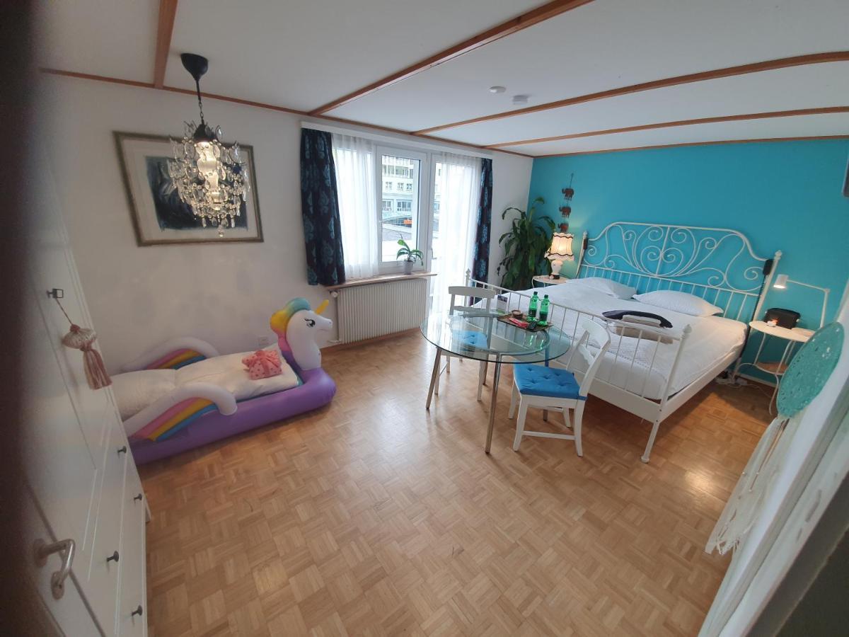 Bnb Haus Weibel Landquart Bagian luar foto