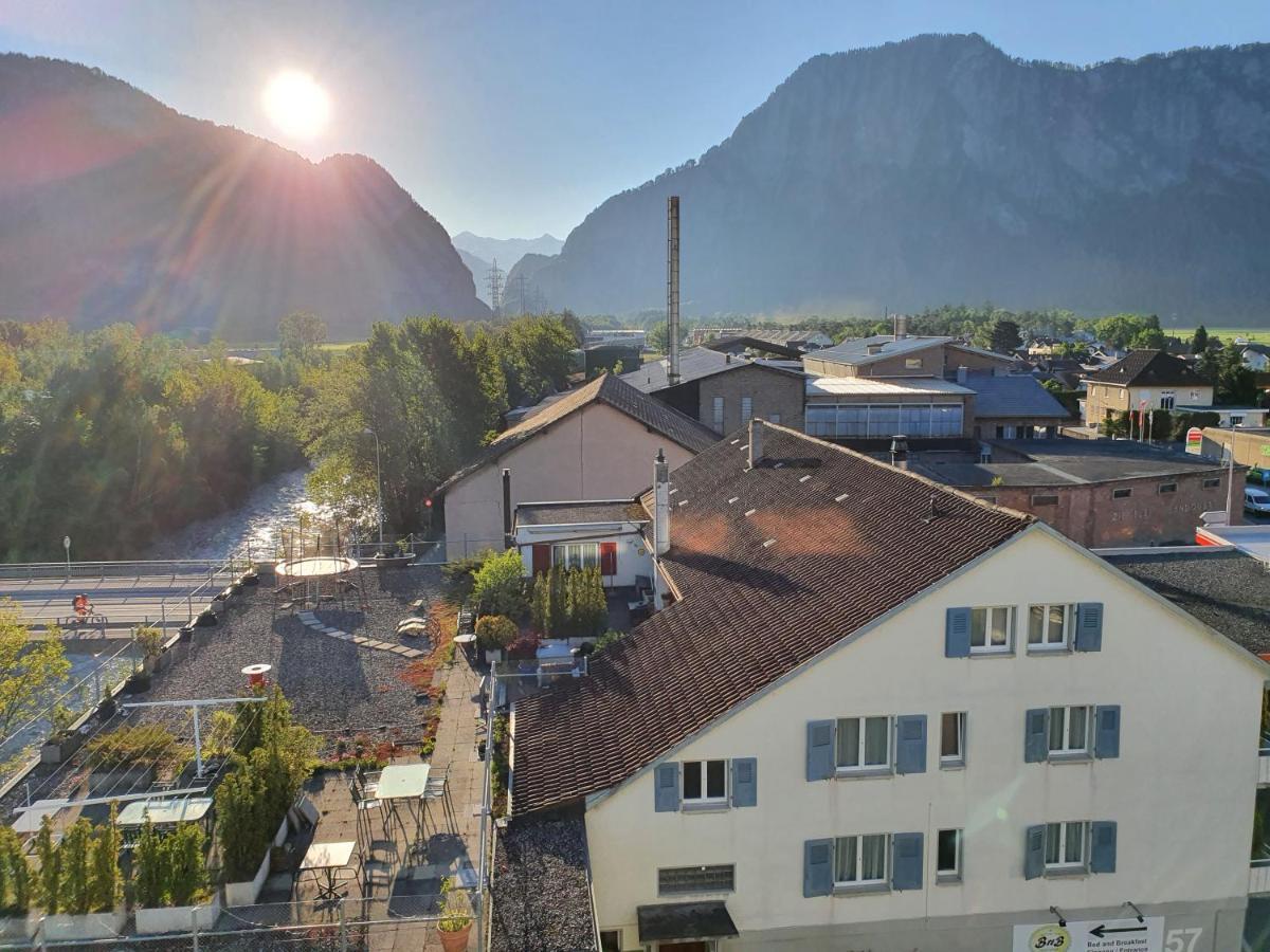 Bnb Haus Weibel Landquart Bagian luar foto