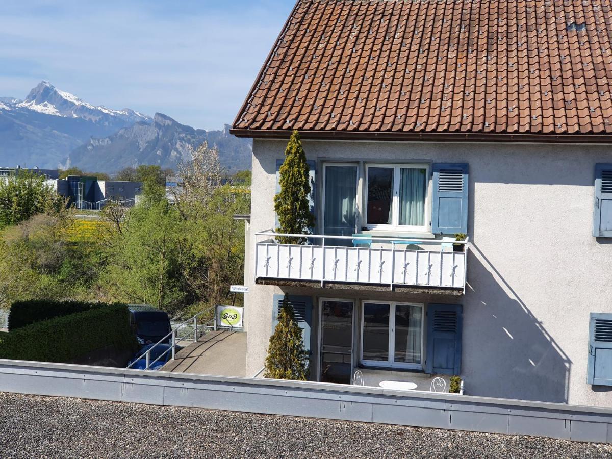 Bnb Haus Weibel Landquart Bagian luar foto