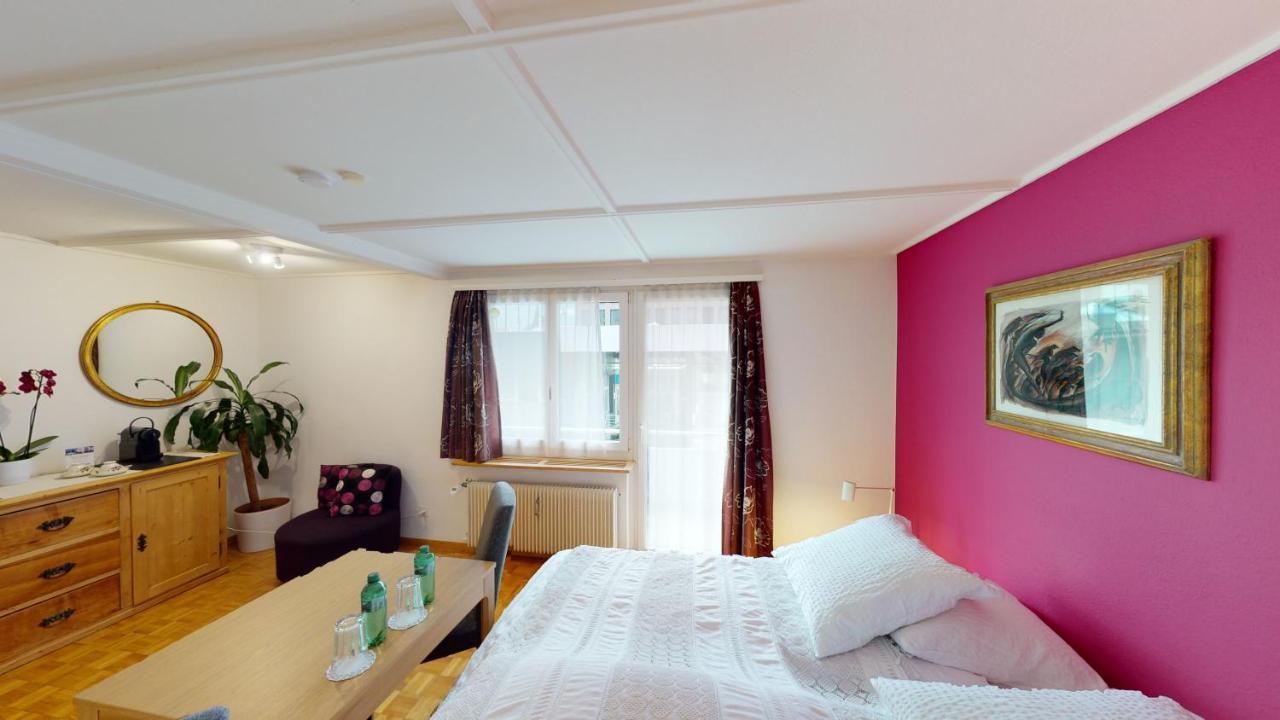 Bnb Haus Weibel Landquart Bagian luar foto