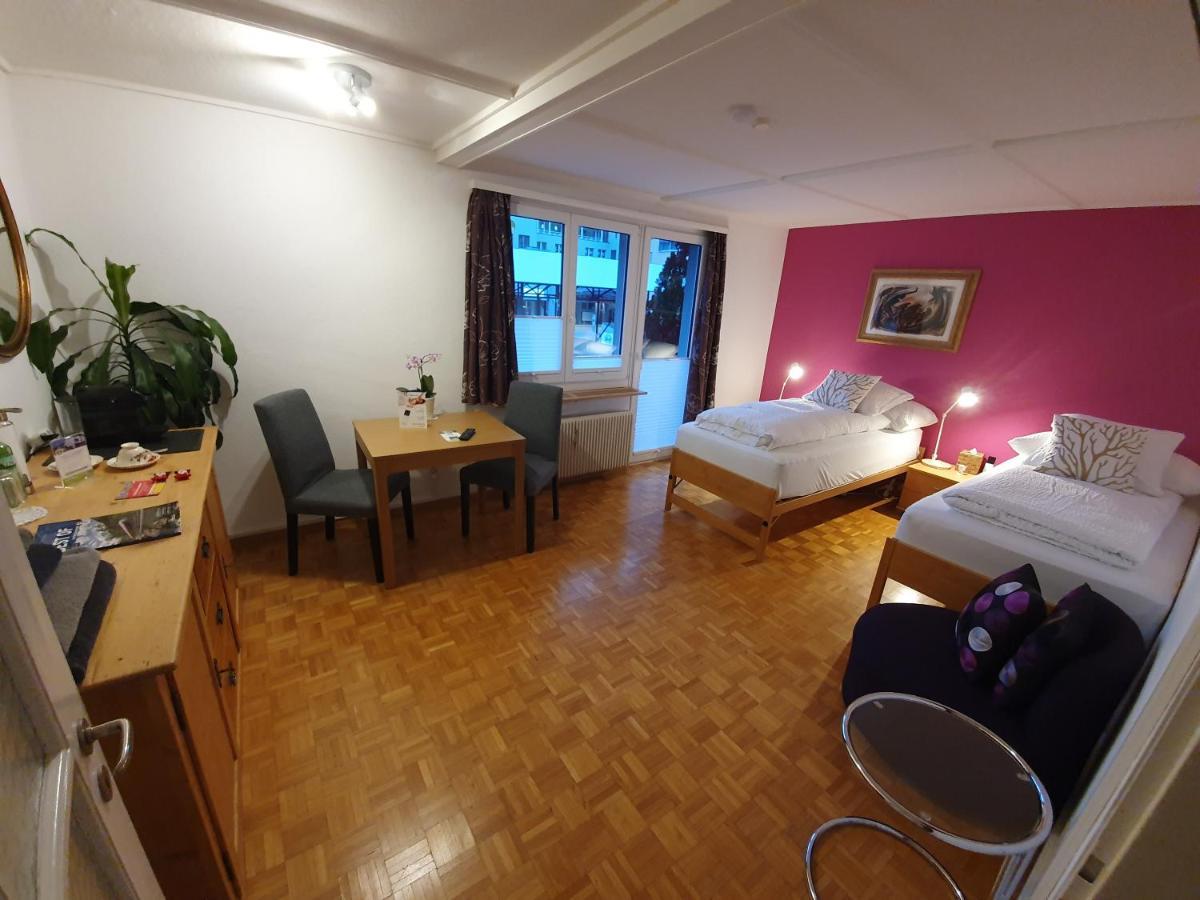 Bnb Haus Weibel Landquart Bagian luar foto